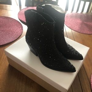 Jessica Simpson boots